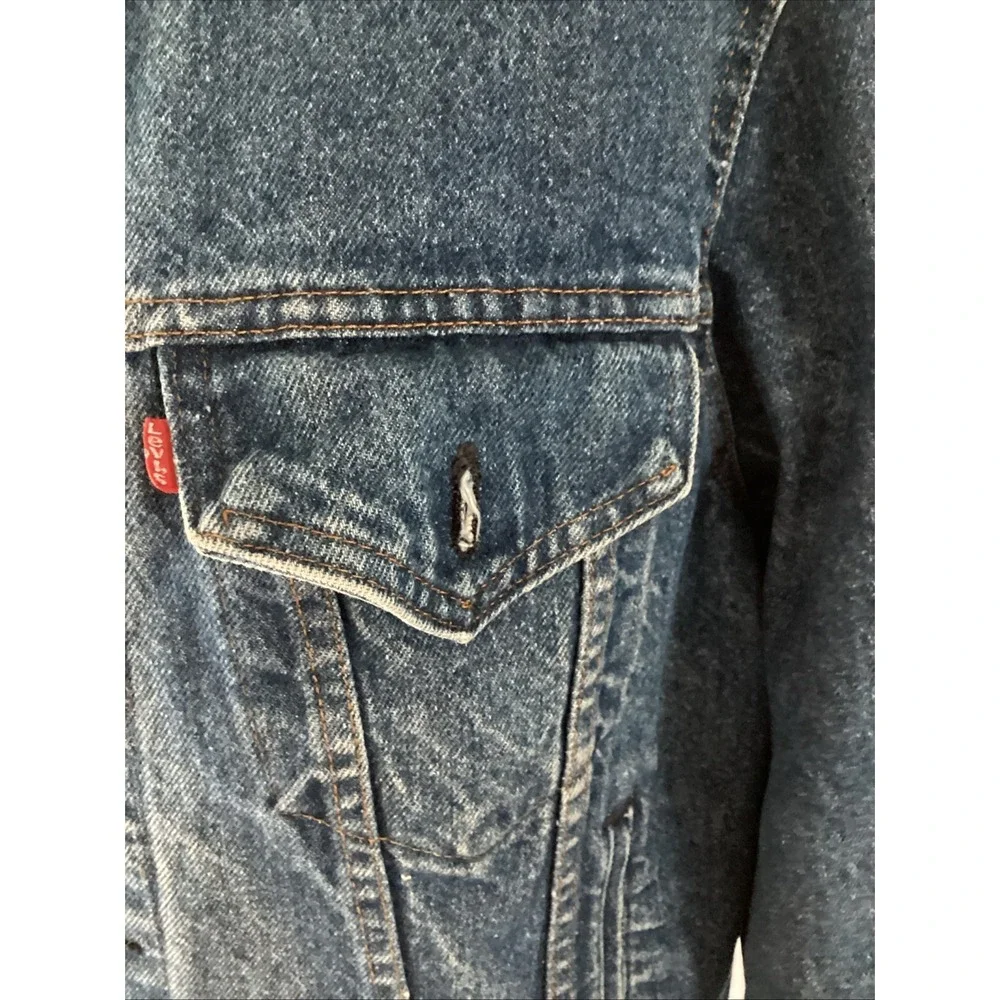 Vintage Levi's Trucker Denim Jacket 70505 0216 Size 46 Made In U.S.A